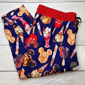 Here For The‎ Snacks Capri Joggers